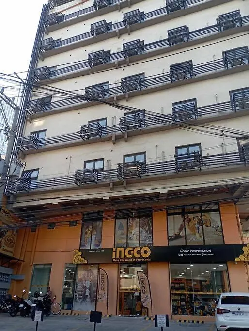 St. Marvin Studio Makati M403 Manila Philippines